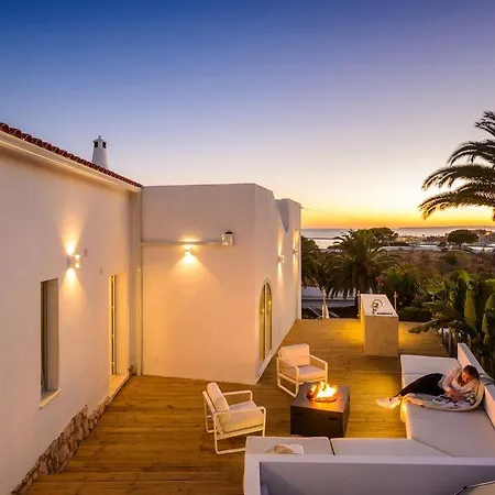 Casa de hóspedes Beautiful Ibiza Style 5 Bedroom 5 Bathroom In Private Pool Ac Ferragudo (Faro)