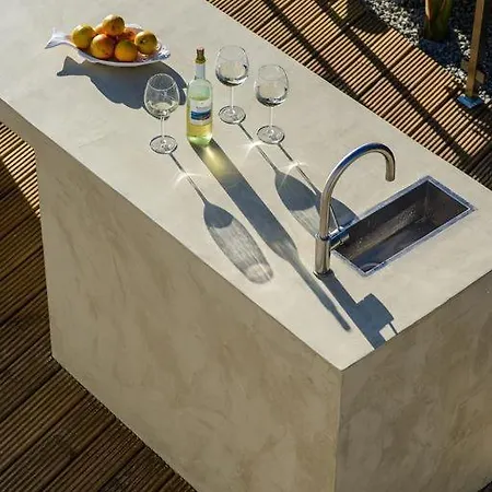Beautiful Ibiza Style 5 Bedroom 5 Bathroom In Private Pool Ac *