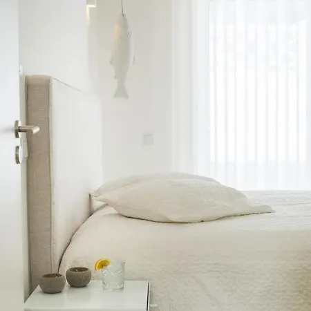 Beautiful Ibiza Style 5 Bedroom 5 Bathroom In Private Pool Ac * Ferragudo